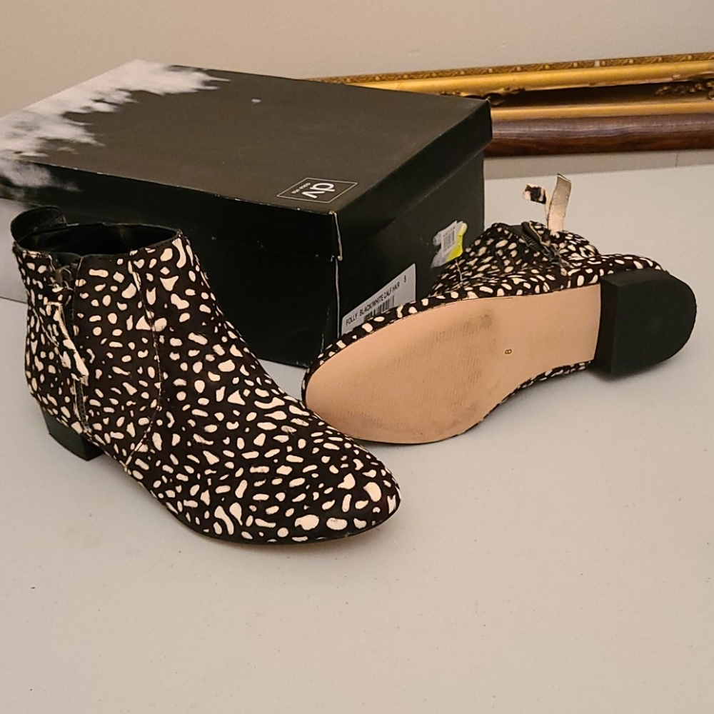 Dolce Vita Folly Black/White Calf Hair